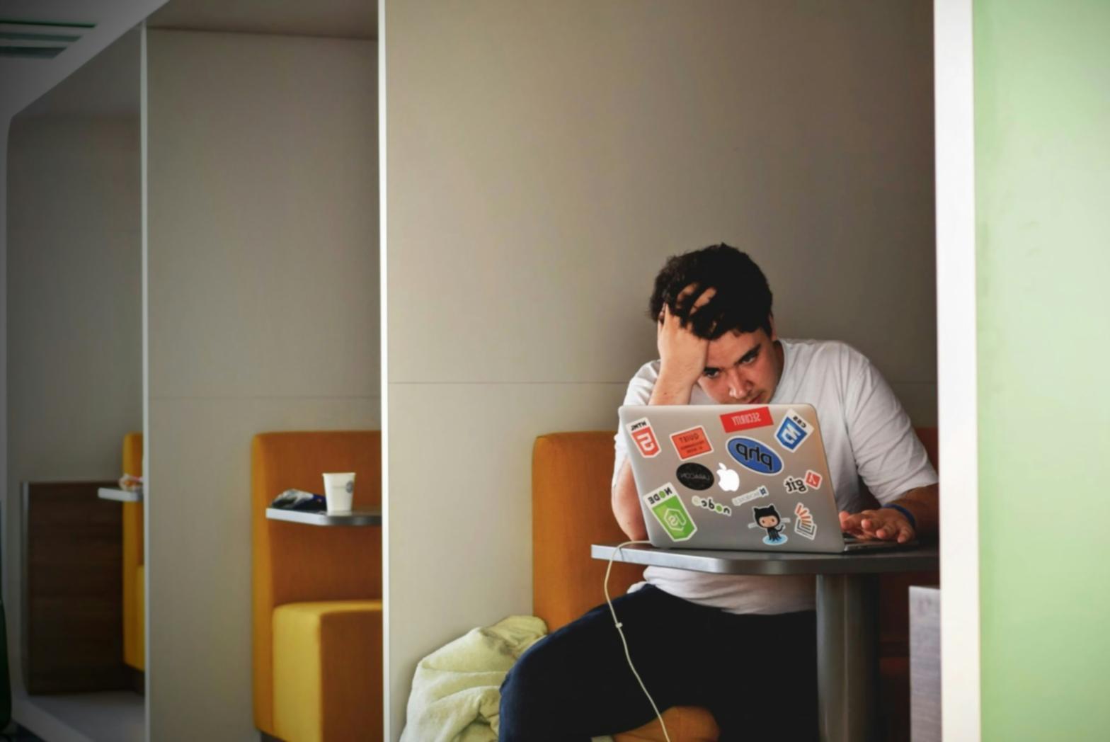 Analyse de recherche de mots-clés sur écran