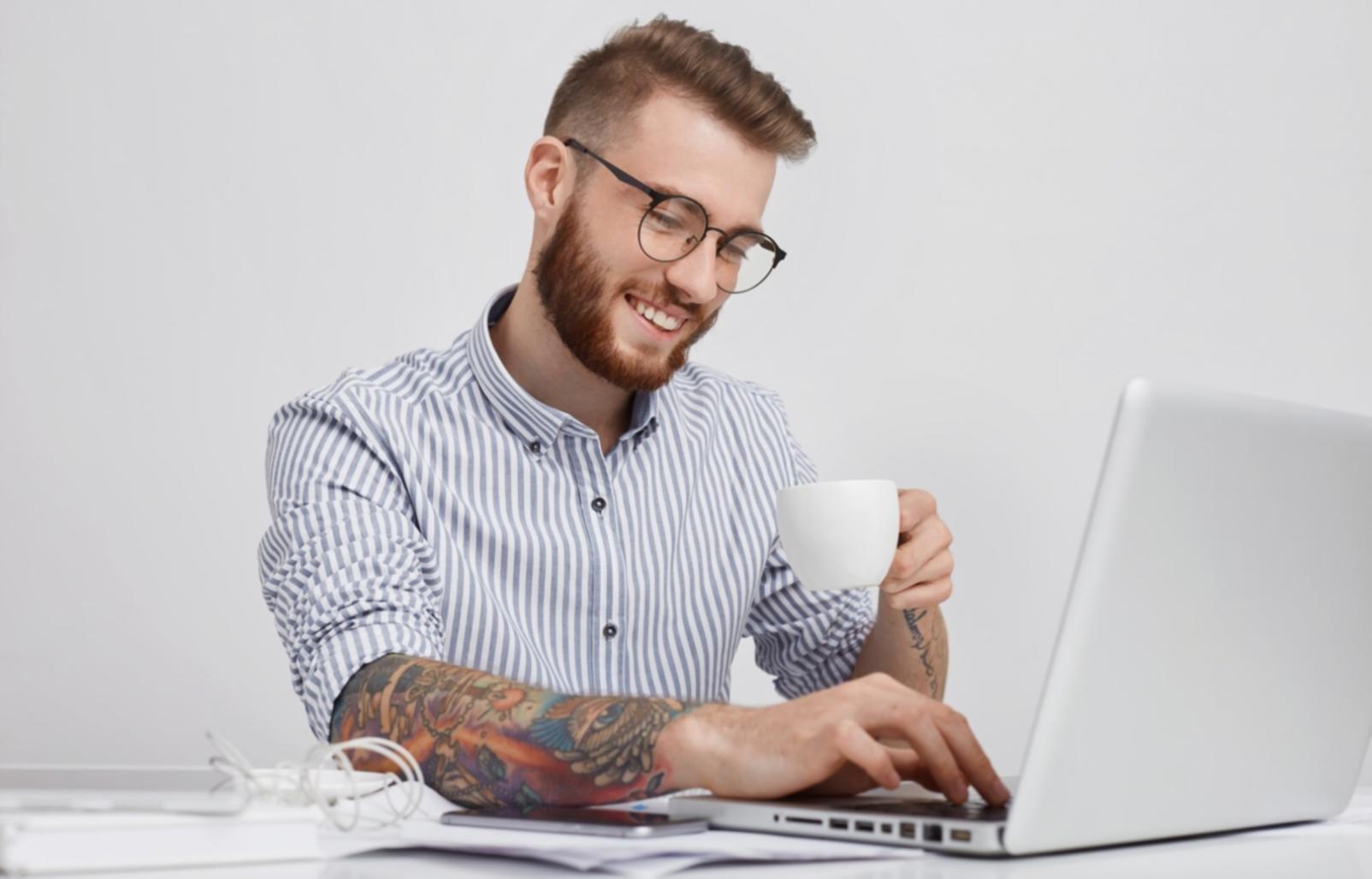 Espace de travail où s'élaborent les stratégies de mots-clés et d'optimisation sémantique pour les projets clients